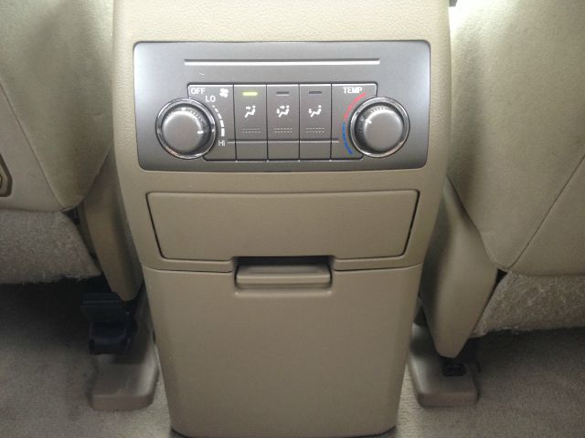 Toyota Highlander 2010 photo 9