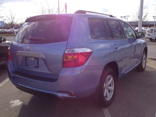 Toyota Highlander 2010 photo 2