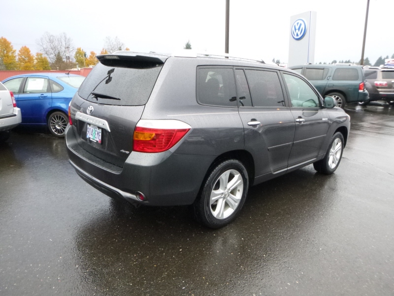 Toyota Highlander 2010 photo 2