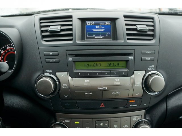 Toyota Highlander 2010 photo 2