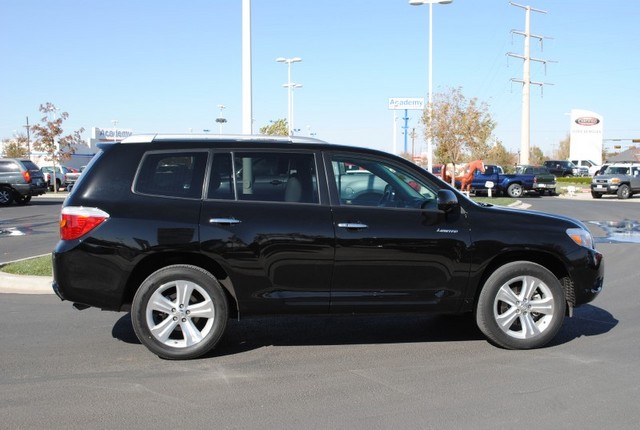 Toyota Highlander 2010 photo 4
