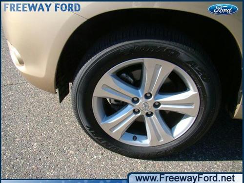 Toyota Highlander 2010 photo 1