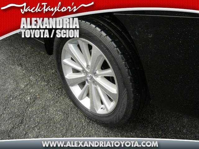 Toyota Highlander 2010 photo 4