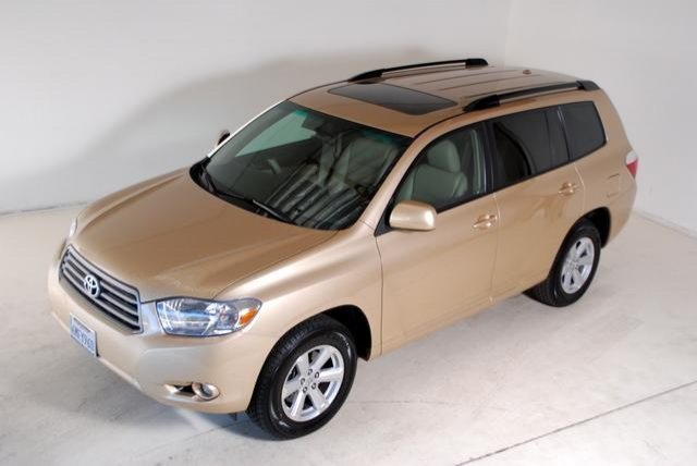 Toyota Highlander 2010 photo 3