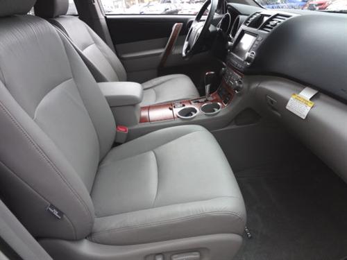 Toyota Highlander 2010 photo 1