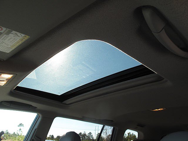 Toyota Highlander 2010 photo 4