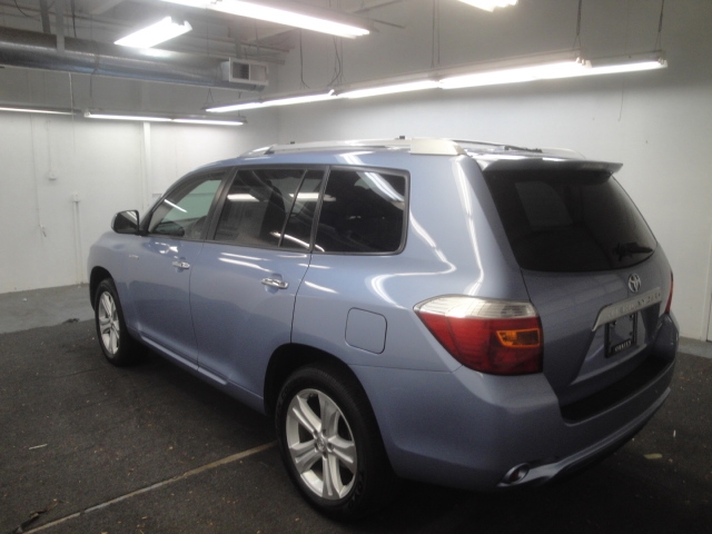 Toyota Highlander 2010 photo 3