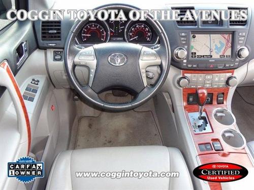 Toyota Highlander 2010 photo 3