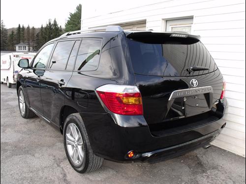 Toyota Highlander 2010 photo 3