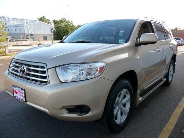 Toyota Highlander 2010 photo 2
