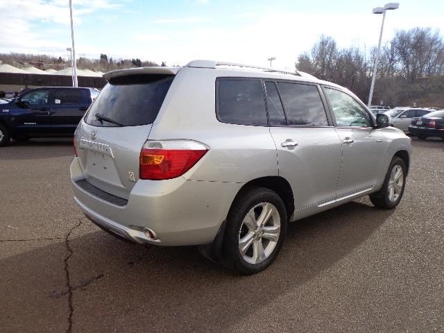 Toyota Highlander 2010 photo 3