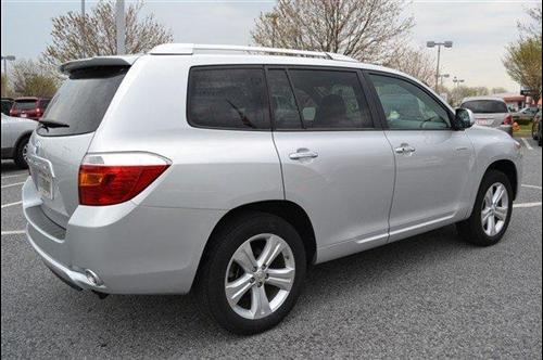 Toyota Highlander 2010 photo 2