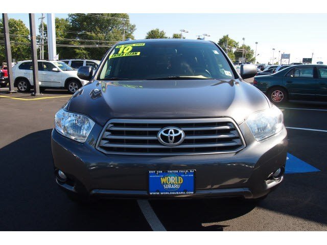 Toyota Highlander 2010 photo 2