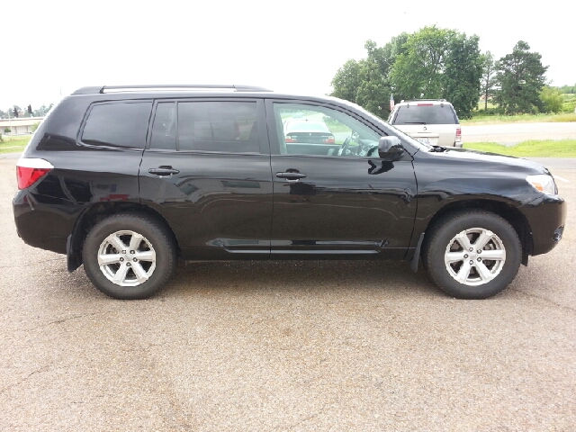 Toyota Highlander 2010 photo 1