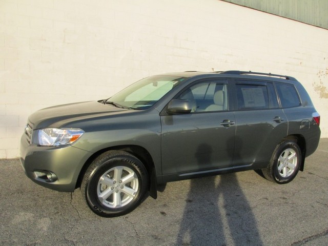 Toyota Highlander 2010 photo 1