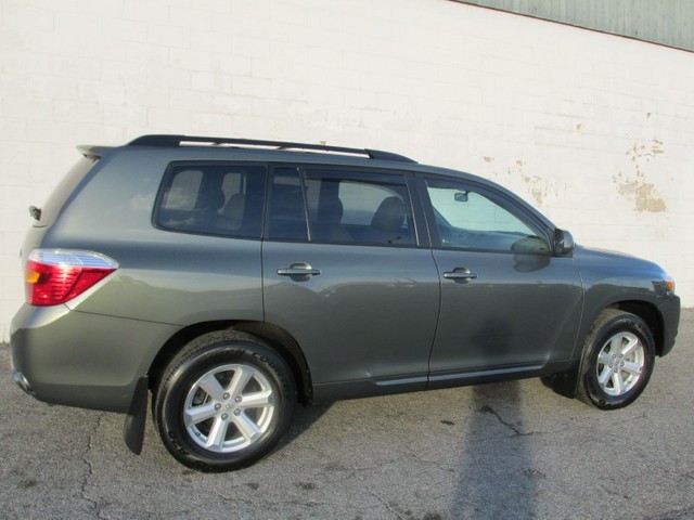 Toyota Highlander 2010 photo 3