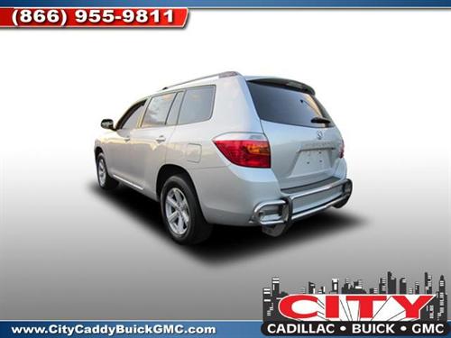 Toyota Highlander 2010 photo 2