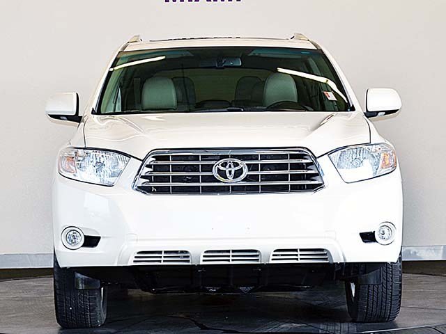 Toyota Highlander 2010 photo 1