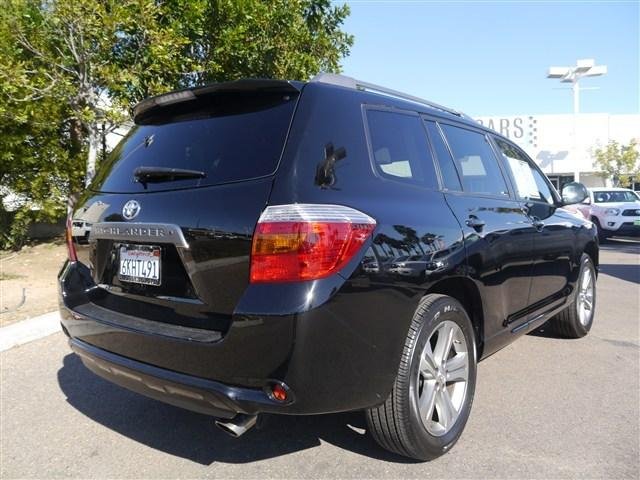 Toyota Highlander 2010 photo 5