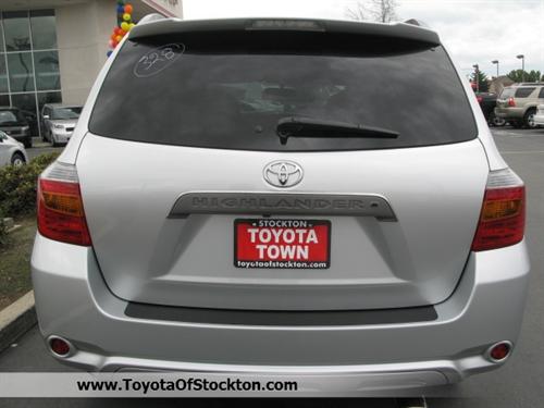 Toyota Highlander 2010 photo 4