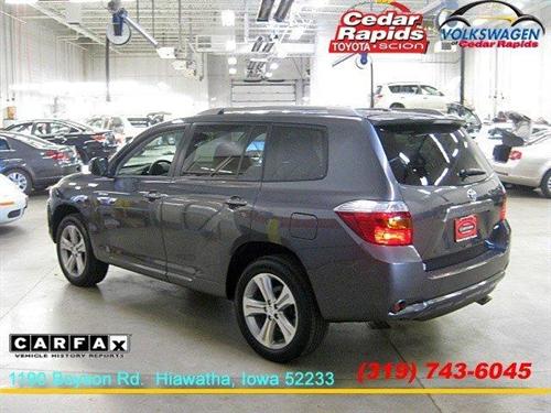 Toyota Highlander 2010 photo 1