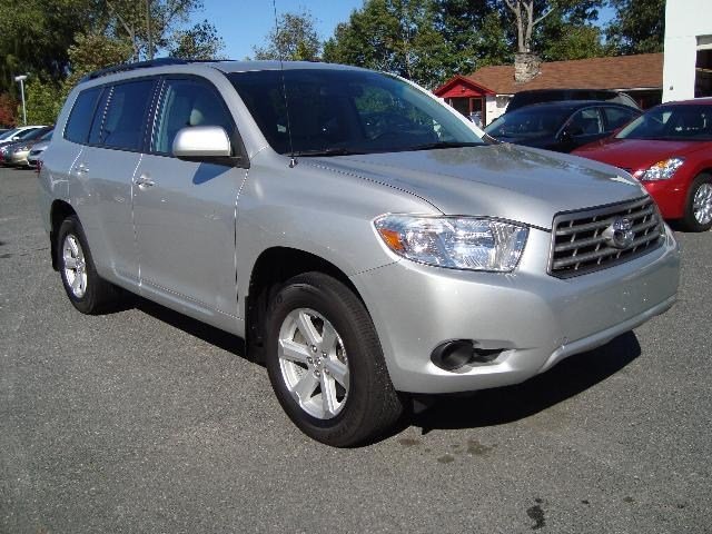 Toyota Highlander 2010 photo 2