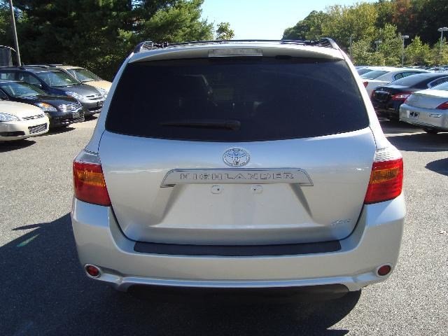 Toyota Highlander 2010 photo 5