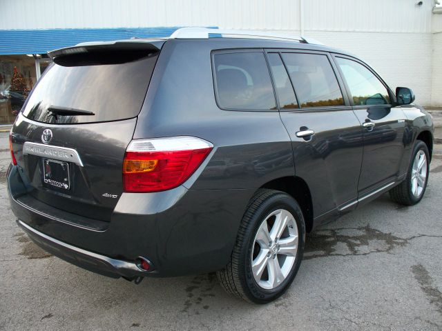 Toyota Highlander 2010 photo 1
