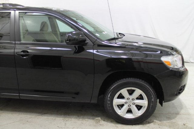 Toyota Highlander 2010 photo 2