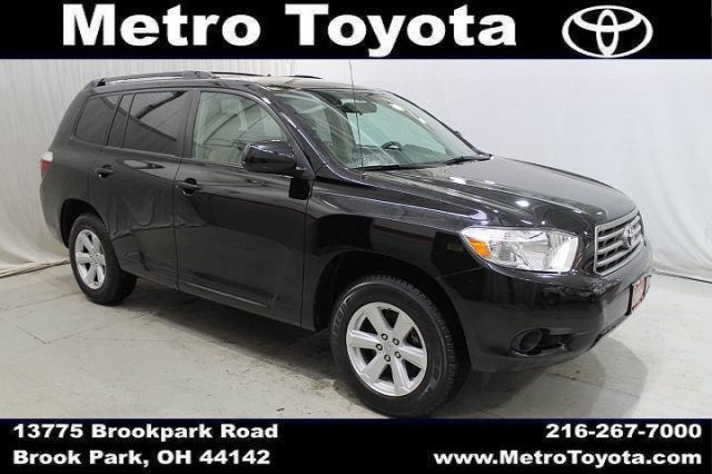 Toyota Highlander Base Unspecified