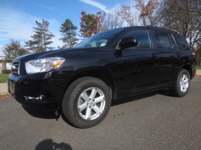 Toyota Highlander 2010 photo 1