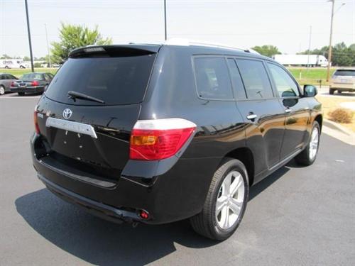 Toyota Highlander 2010 photo 2
