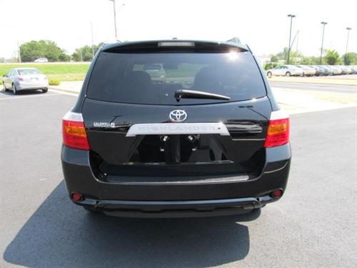 Toyota Highlander 2010 photo 3