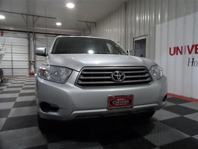 Toyota Highlander 2010 photo 1