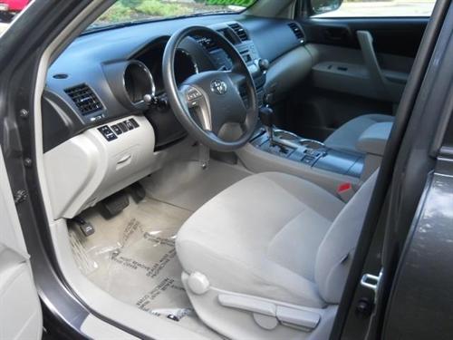 Toyota Highlander 2010 photo 2