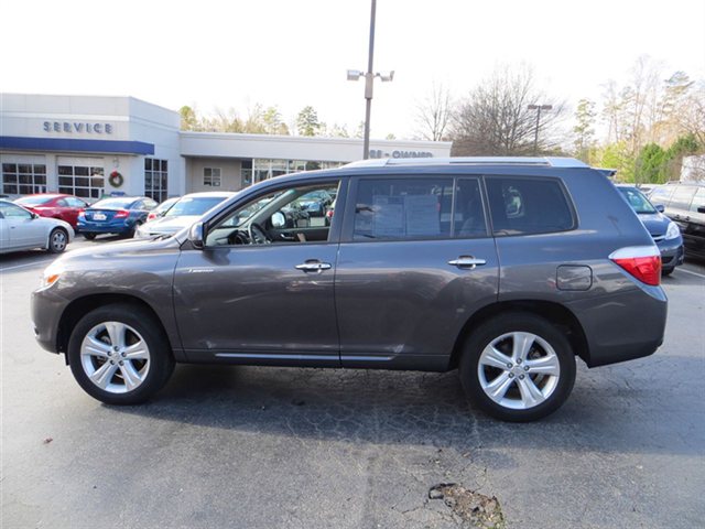 Toyota Highlander 2010 photo 3