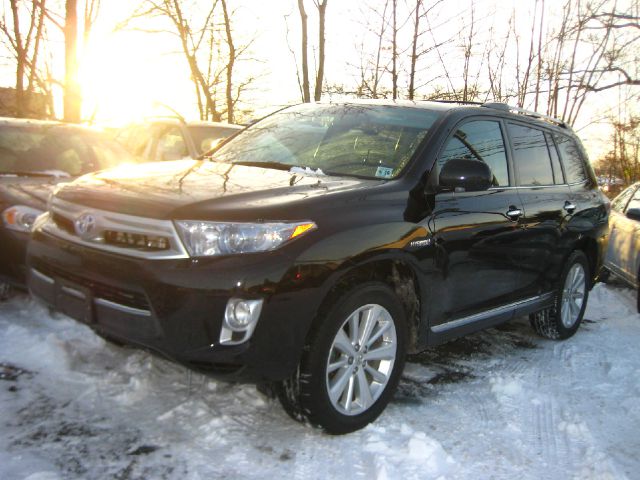 Toyota Highlander 2011 photo 1