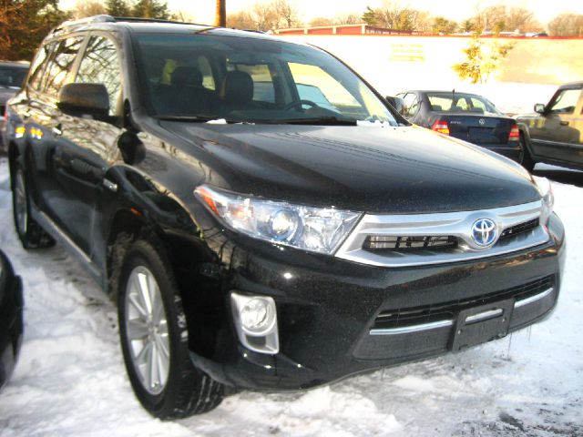 Toyota Highlander 2011 photo 2