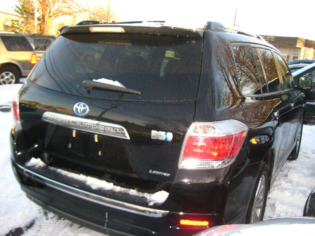 Toyota Highlander 2011 photo 3