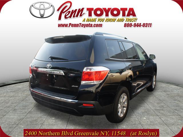 Toyota Highlander 2011 photo 4
