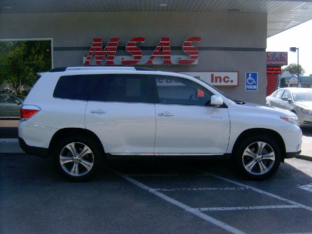 Toyota Highlander 2011 photo 4