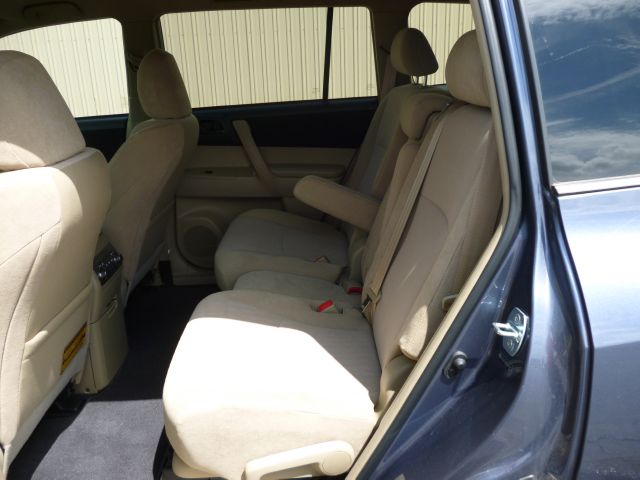 Toyota Highlander 2012 photo 13