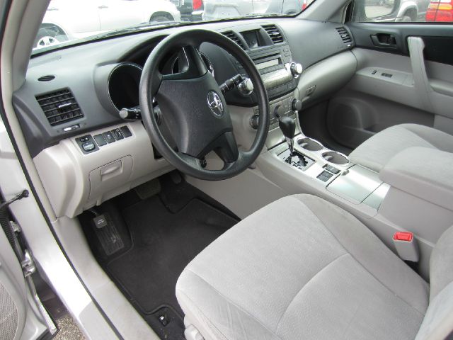 Toyota Highlander 2012 photo 4