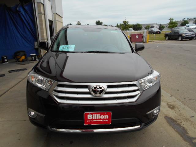 Toyota Highlander 2012 photo 2