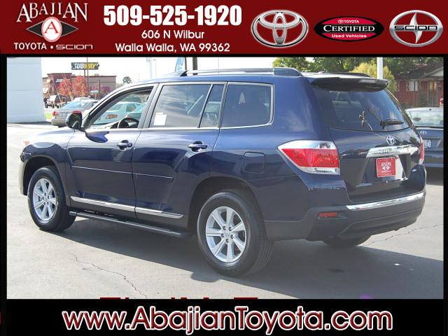 Toyota Highlander 2012 photo 1