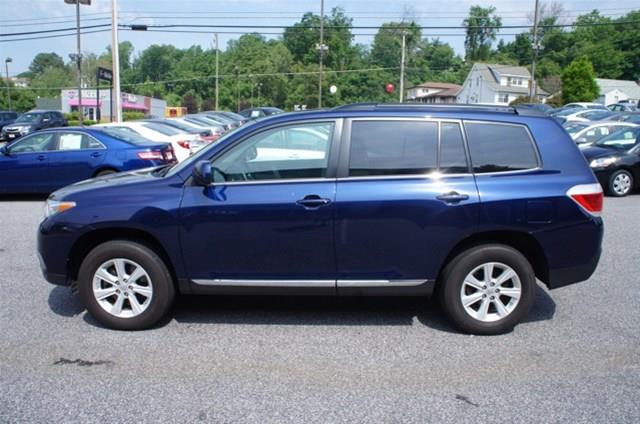Toyota Highlander 2012 photo 1