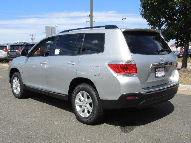 Toyota Highlander 2013 photo 4