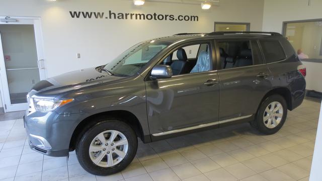 Toyota Highlander SE SUV