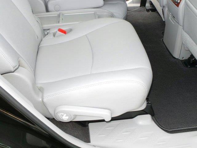 Toyota Highlander SLT 25 SUV