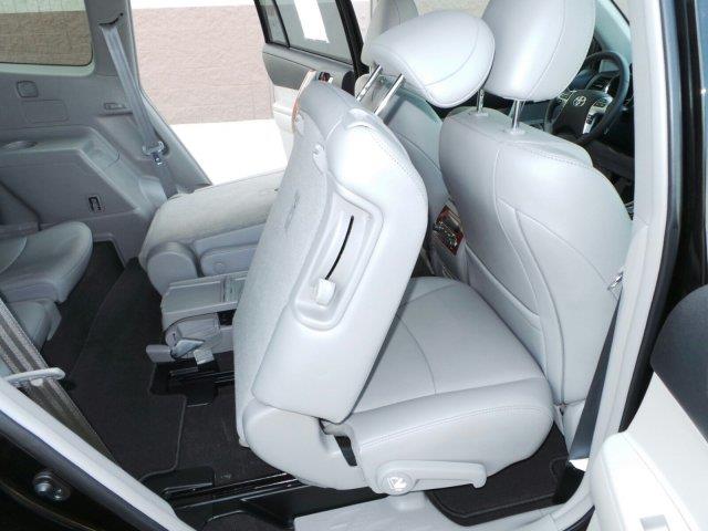Toyota Highlander 2013 photo 4
